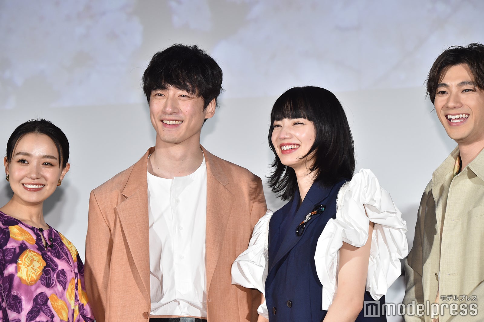 奈緒、坂口健太郎、小松菜奈、山田裕貴 （C）モデルプレス
