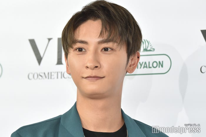 與真司郎 (C)モデルプレス