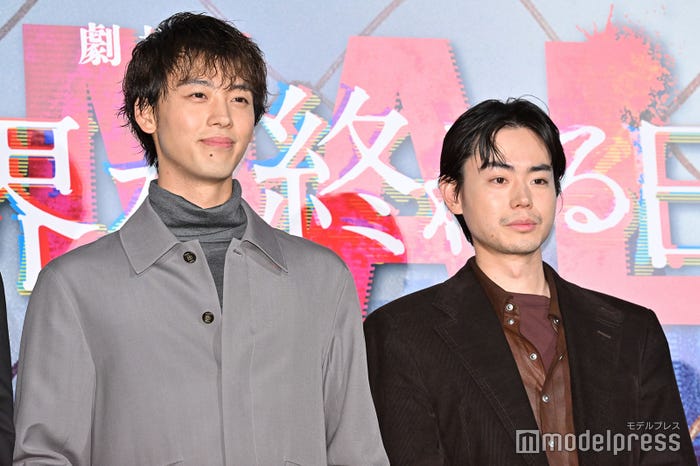 竹内涼真、菅田将暉(C)モデルプレス