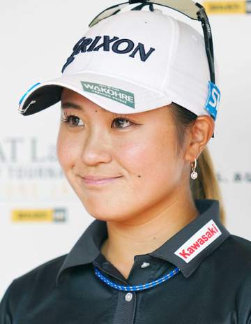注目の19歳ルーキー鳥居さくらが成長中 8月2週連続トップ10入り 有村智恵、畑岡奈紗も驚く豪快ドライバー