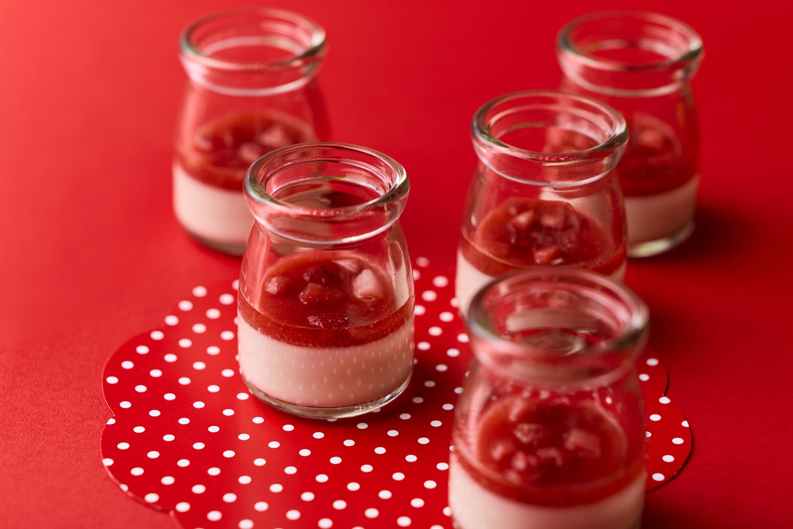 ハローキティのわくわくスイーツパーティー／提供画像