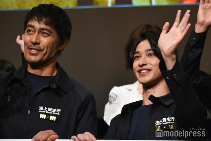 阿部寛、横浜流星 (C)モデルプレス