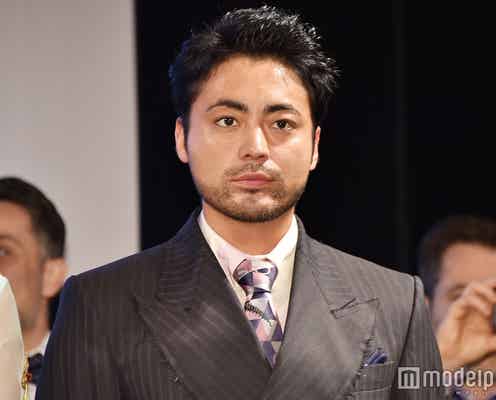 山田孝之、“33歳の高校生”に自虐「ドッキリなのかな」