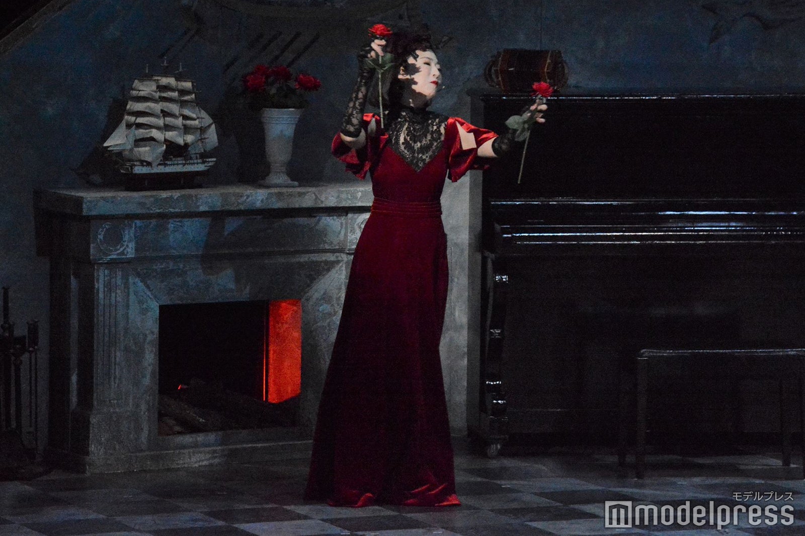 松雪泰子／音楽劇「海王星」フォトコールより （C）モデルプレス