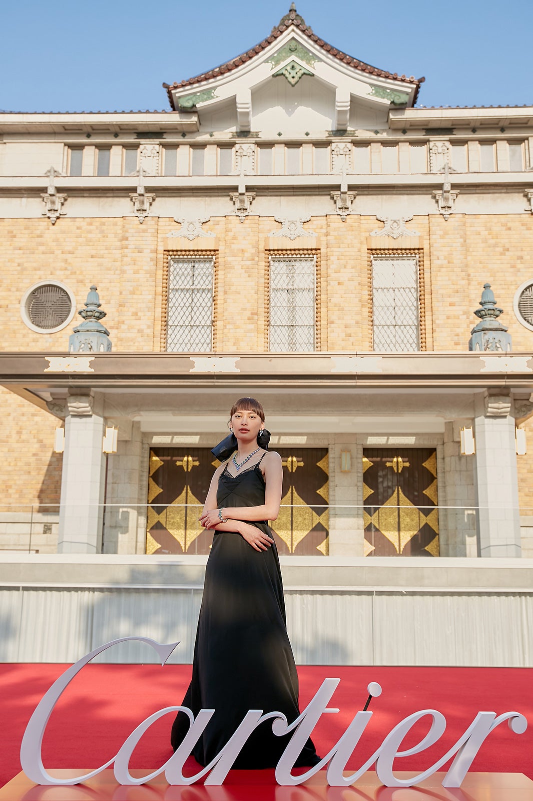 大政絢（C）Cartier