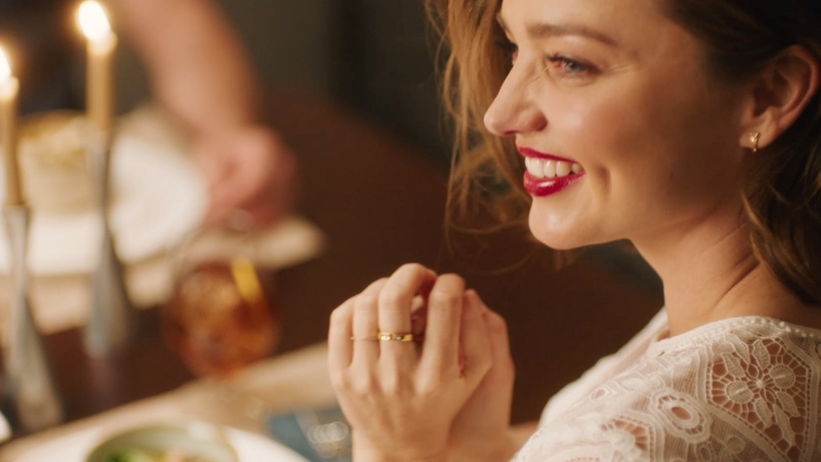 ミランダ・カー／新CMより