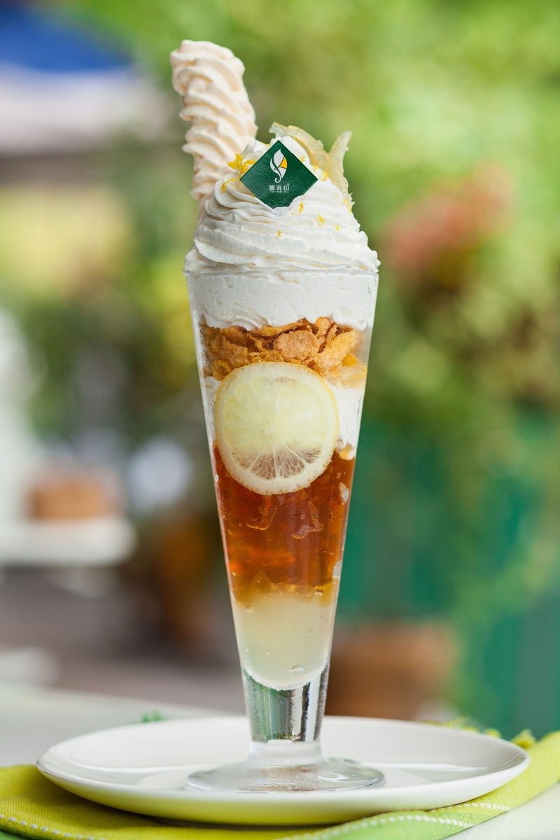 和歌山県産観音山レモンの農園パフェ1,890円／画像提供：柑香園