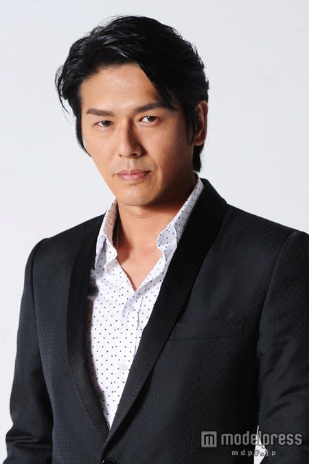 男の中の男が魅せる大人セクシー 本当のイケメンが見たい ドラマファンが夢見る理想のドラマが実現 モデルプレス 男の中の男が魅せる大人セクシー 本当のイケメンが見たい ドラマファンが夢見る理想のドラマが実現 モデルプレス