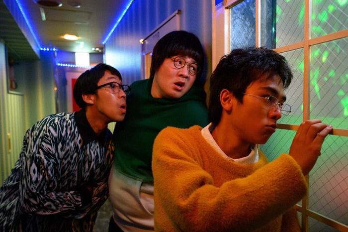 (左から)ひょっこりはん、一ノ瀬ワタル、若林時英(C)『恋愛のすゝめ』製作委員会