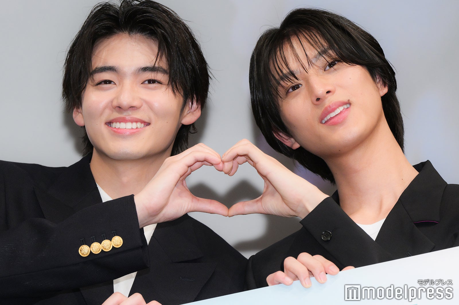 井内悠陽、阿久根温世（C）モデルプレス