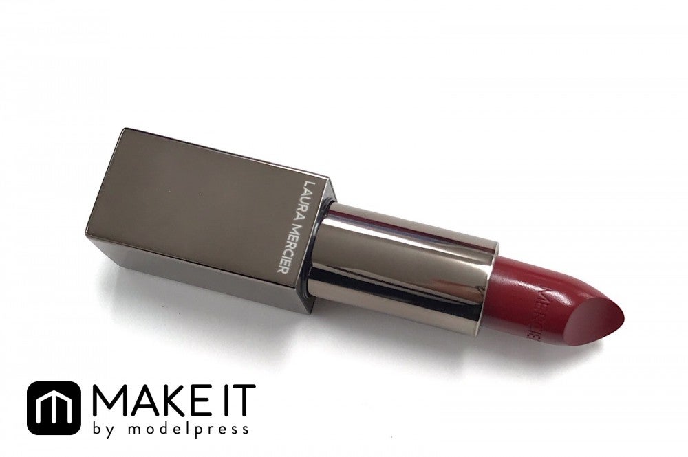 LAURA MERCIER／ルージュ エッセンシャル シルキー クリーム リップスティック／30／3,600円（税抜） (C)メイクイット