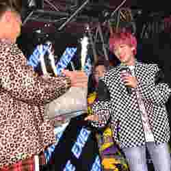 Exit ファッションブランド立ち上げ 明石家さんま シーフードパイセン からアドバイスも モデルプレス