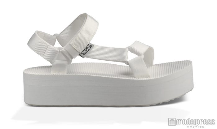 Flatform Universal(フラットフォーム ユニバーサル)ブライトホワイト