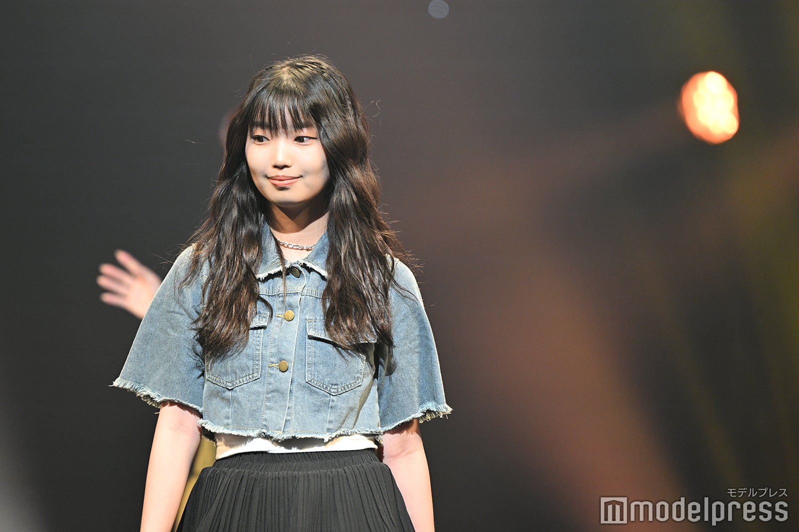 （C）モデルプレス