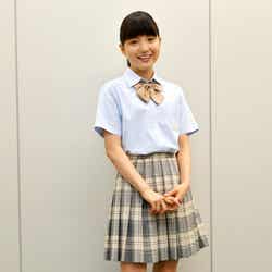 モデルプレスのインタビューに応じた川島海荷(9nine)