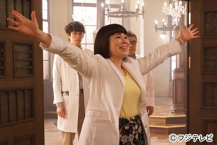 ブルゾンちえみ、町田啓太、堤下敦/『人は見た目が100パーセント』第8話より(画像提供:フジテレビ)