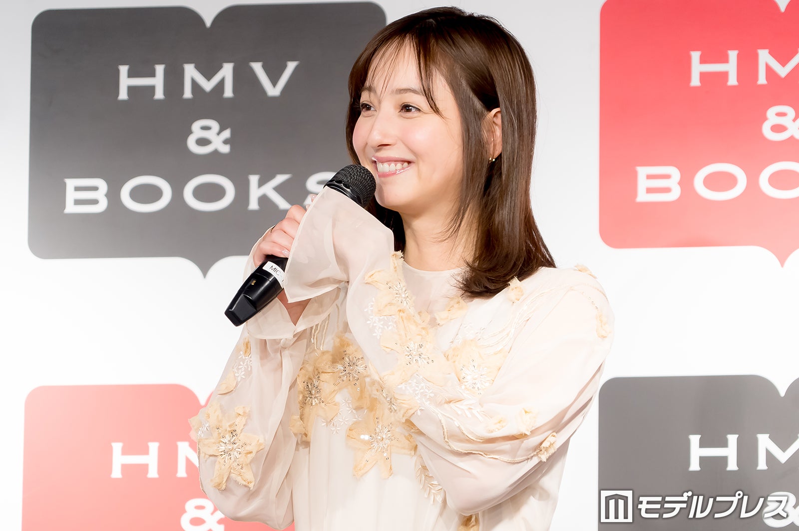 佐々木希（C）モデルプレス