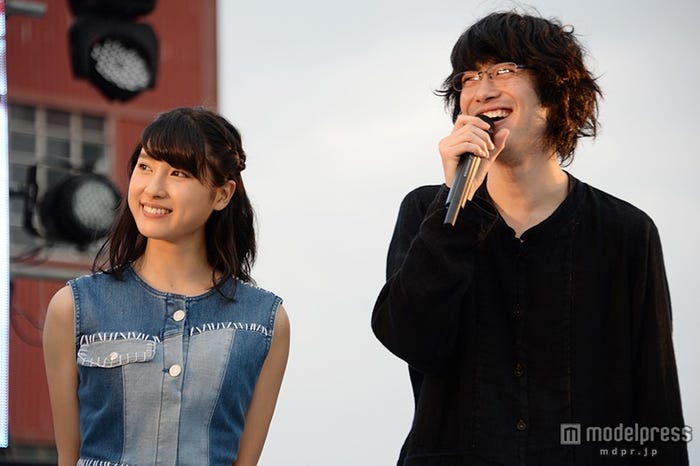 土屋太鳳、渡辺大知