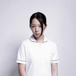 ドラマ「悪霊病棟」で主演をつとめる夏帆(C)2013 エイベックス・エンタテインメント/MBS