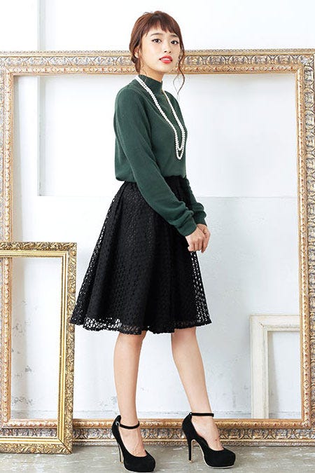 ラッセルレースフレアスカート「神戸レタス」2490円(税込)/画像提供:神戸レタス