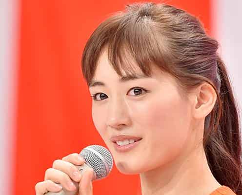 綾瀬はるか「紅白」会見で天然ぶり発揮 V6井ノ原&有働アナ“あさイチ”コンビがフォロー