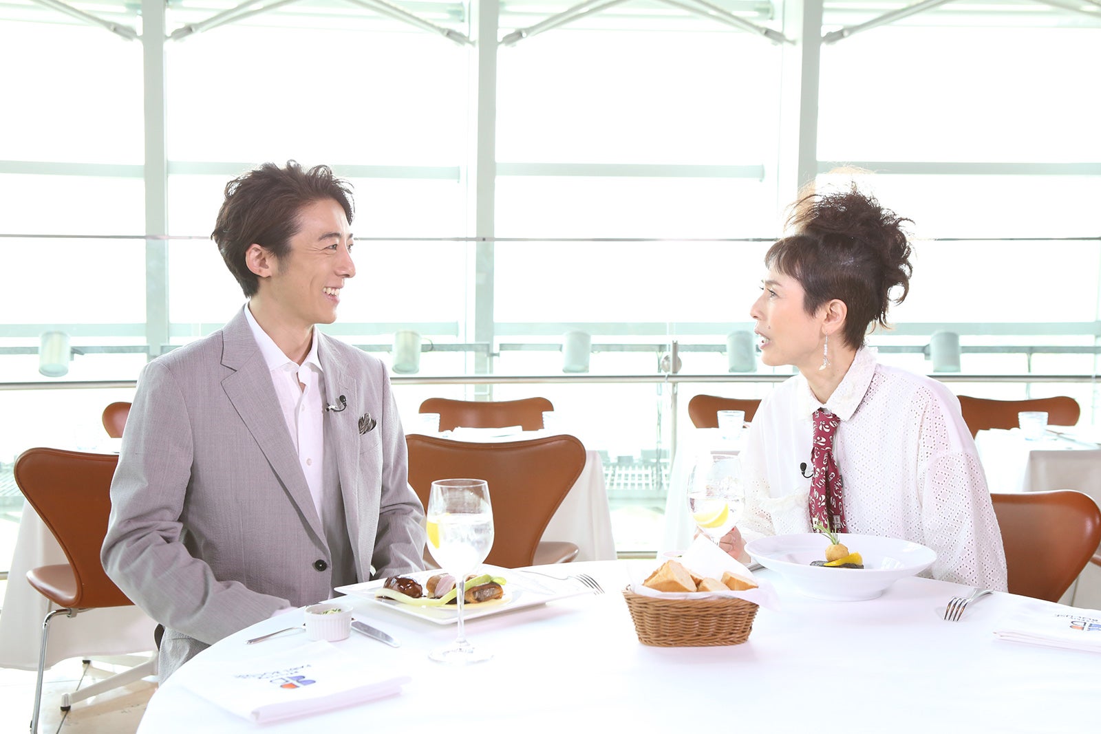 高橋一生、久本雅美（写真提供：日本テレビ）