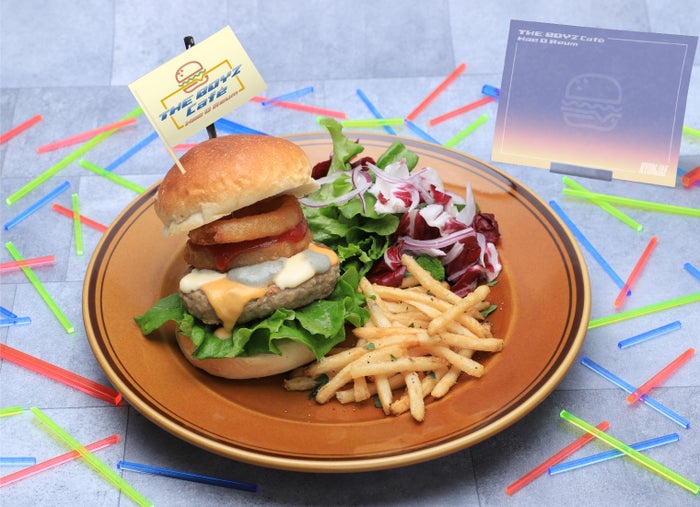 【HYUNJAE】3種のチーズバーガー/画像提供:レッグス