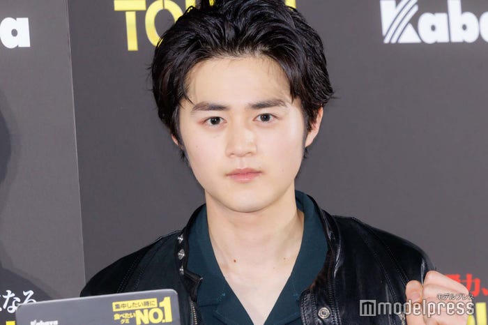 鈴鹿央士(C)モデルプレス