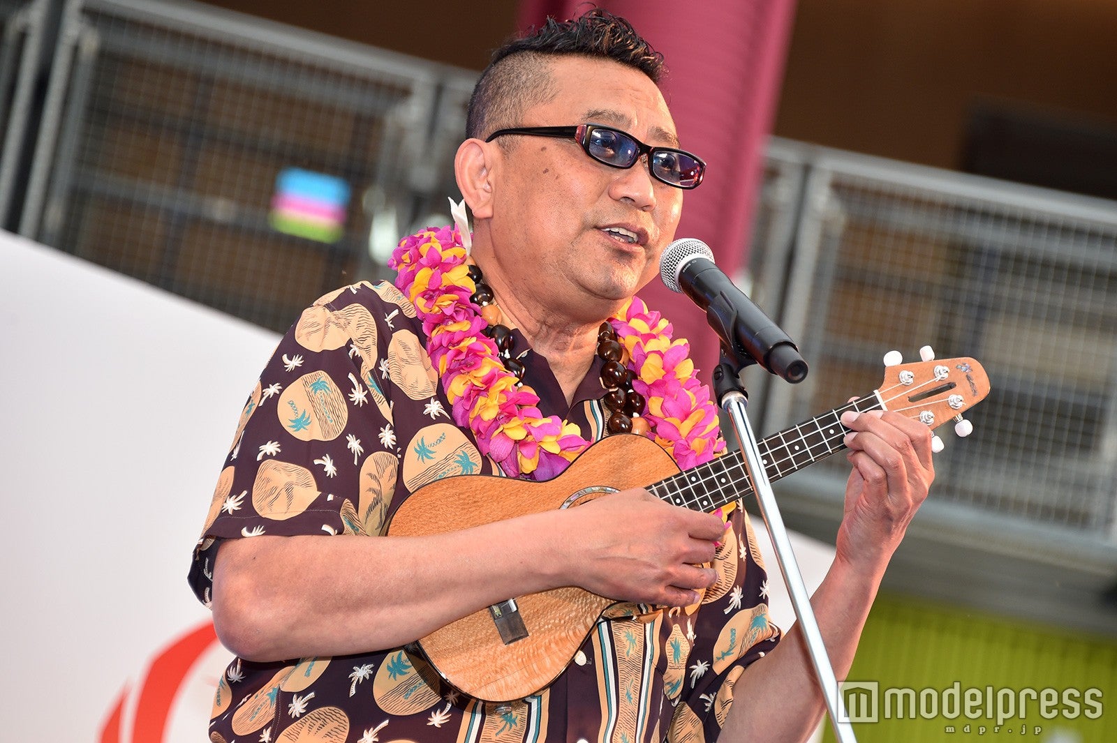 ブラザー・トム（C）モデルプレス