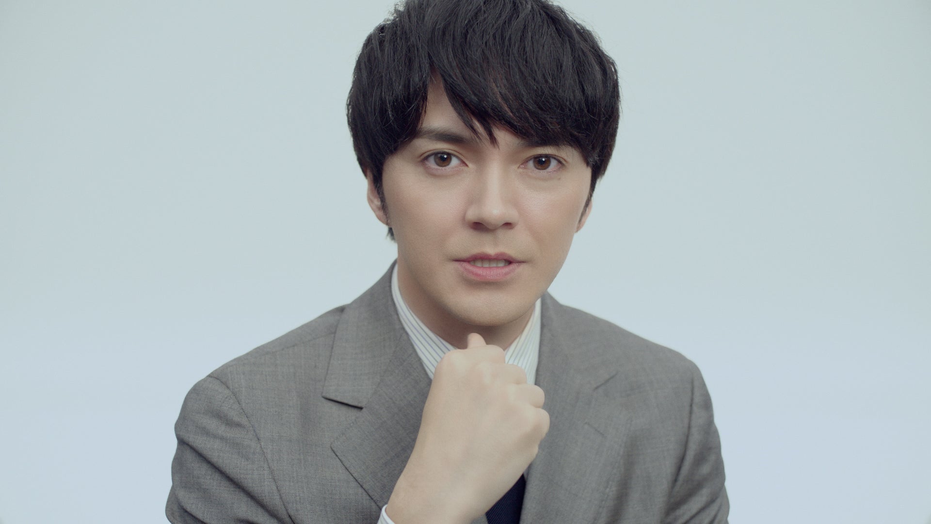 林遣都「エージェント登場」篇（提供写真）