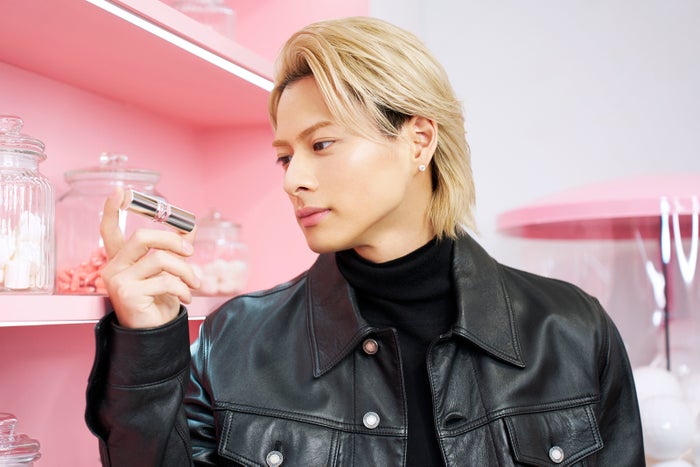 平野紫耀、パリ降臨「YSL」で海外ビューティイベント初参加