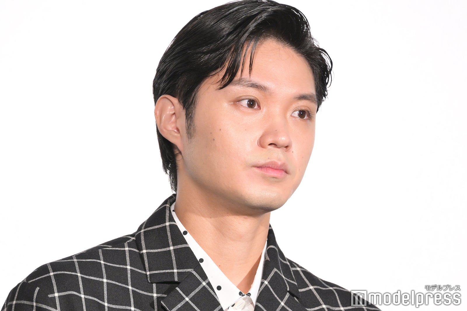 磯村勇斗、意外な一面告白 圧巻のサバゲー腕前披露が話題