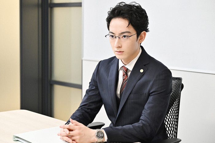 濱正悟「毒恋~毒もすぎれば恋となる~」第2話(C)「毒恋〜毒もすぎれば恋となる〜」製作委員会