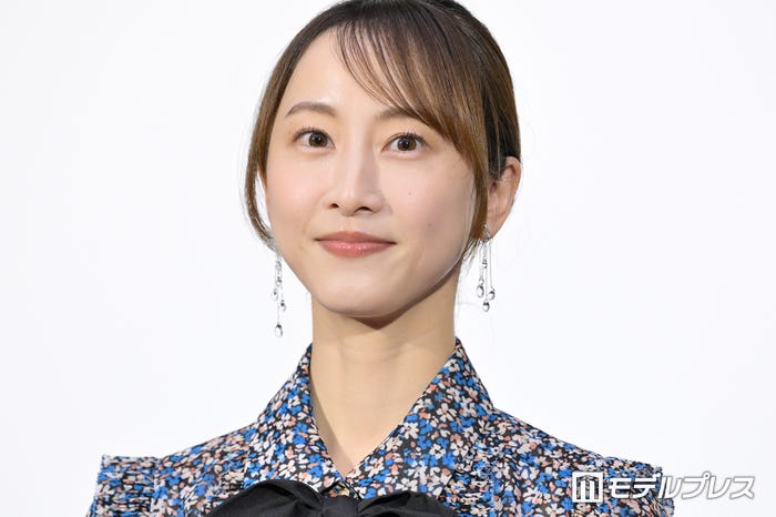 松井玲奈(C)モデルプレス