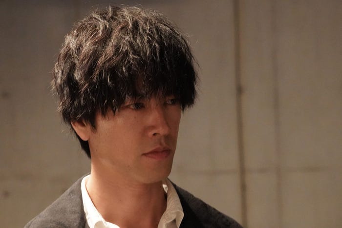 桐谷健太「院内警察」第10話より(C)フジテレビ/共同テレビ