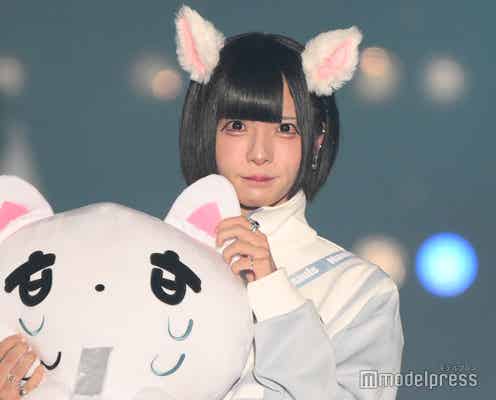 夢喰NEONはうき、猫耳で可愛さ全開 グループ卒業間近にライブ&ランウェイ【関西コレクション 2024 A/W】