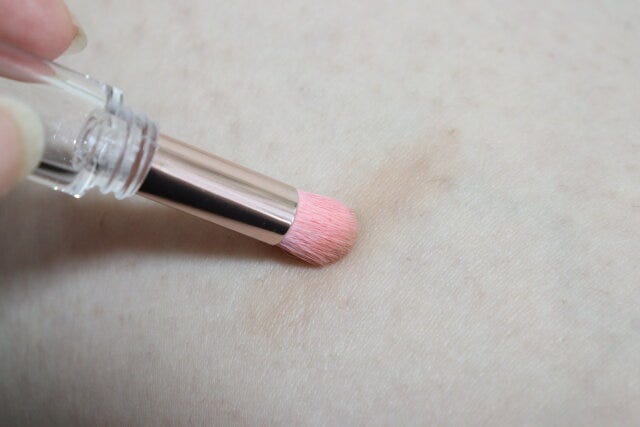 ダイソーのメイクアップブラシのボカシブラシ
