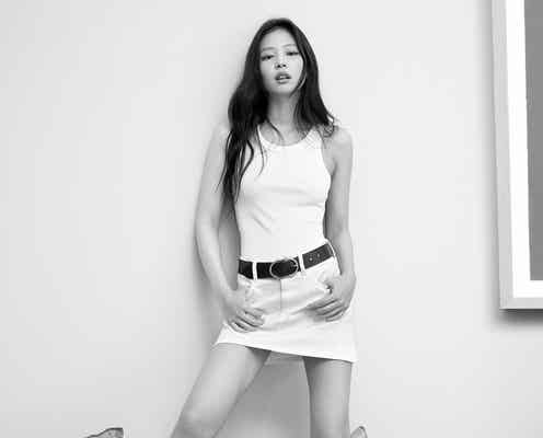 BLACKPINKジェニー、ランジェリー姿で美ボディ堂々披露「Calvin Klein」で大胆な自信見せる