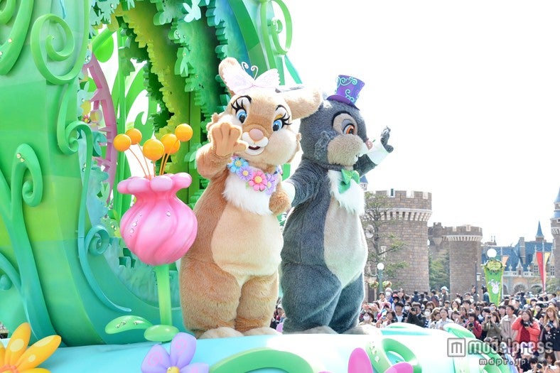 ミス・バニー、サンパー