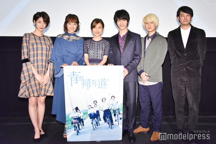 秋月三佳、清水くるみ、真野恵里菜、横浜流星、冨田佳輔、藤井道人監督(C)モデルプレス