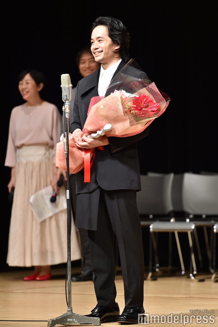 池松壮亮(C)モデルプレス