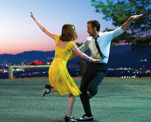 森の中で映画鑑賞!「ラ・ラ・ランド」 や「この世界の片隅に」など16作品を上映