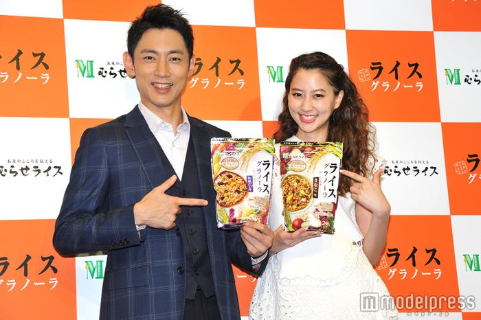 小泉孝太郎、河北麻友子(C)モデルプレス