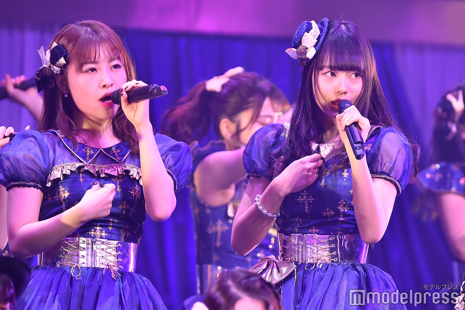 中西智代梨、大盛真歩「AKB48 チームB単独コンサート～女神は可愛いだけじゃない～」 （C）モデルプレス