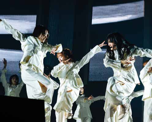 櫻坂46、“櫻エイト”で「断絶」も披露 田村保乃の囁きに痺れる<MTV VMAJ 2022>
