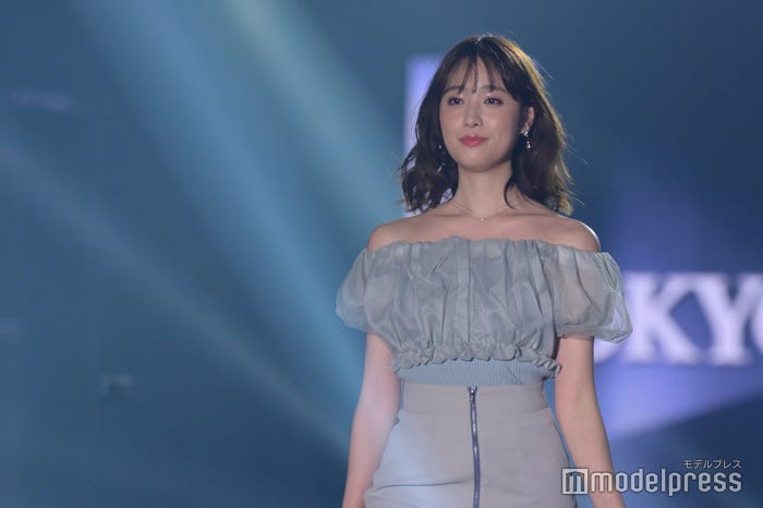 髙橋ひかる(C)モデルプレス