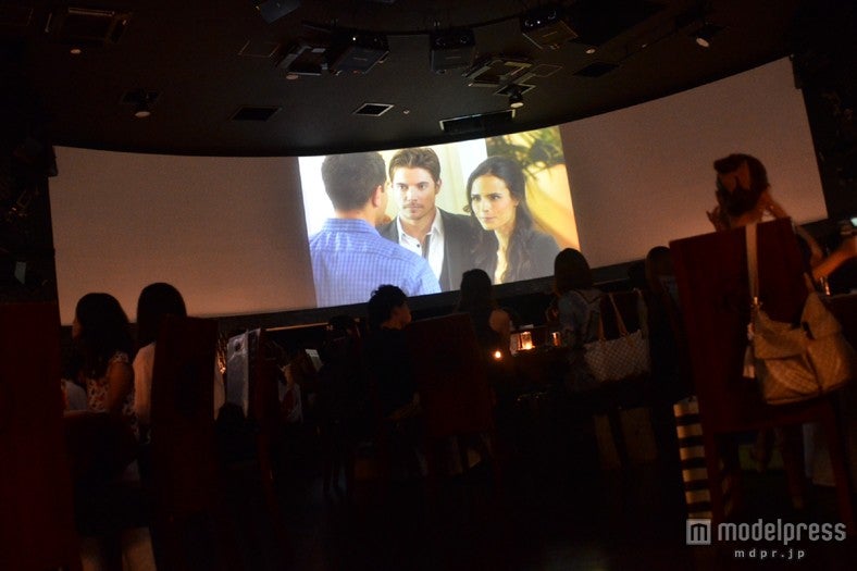 「ドラ活～海外ドラマ上映交流会～」／（c）Warner Bros. Entertainment Inc.