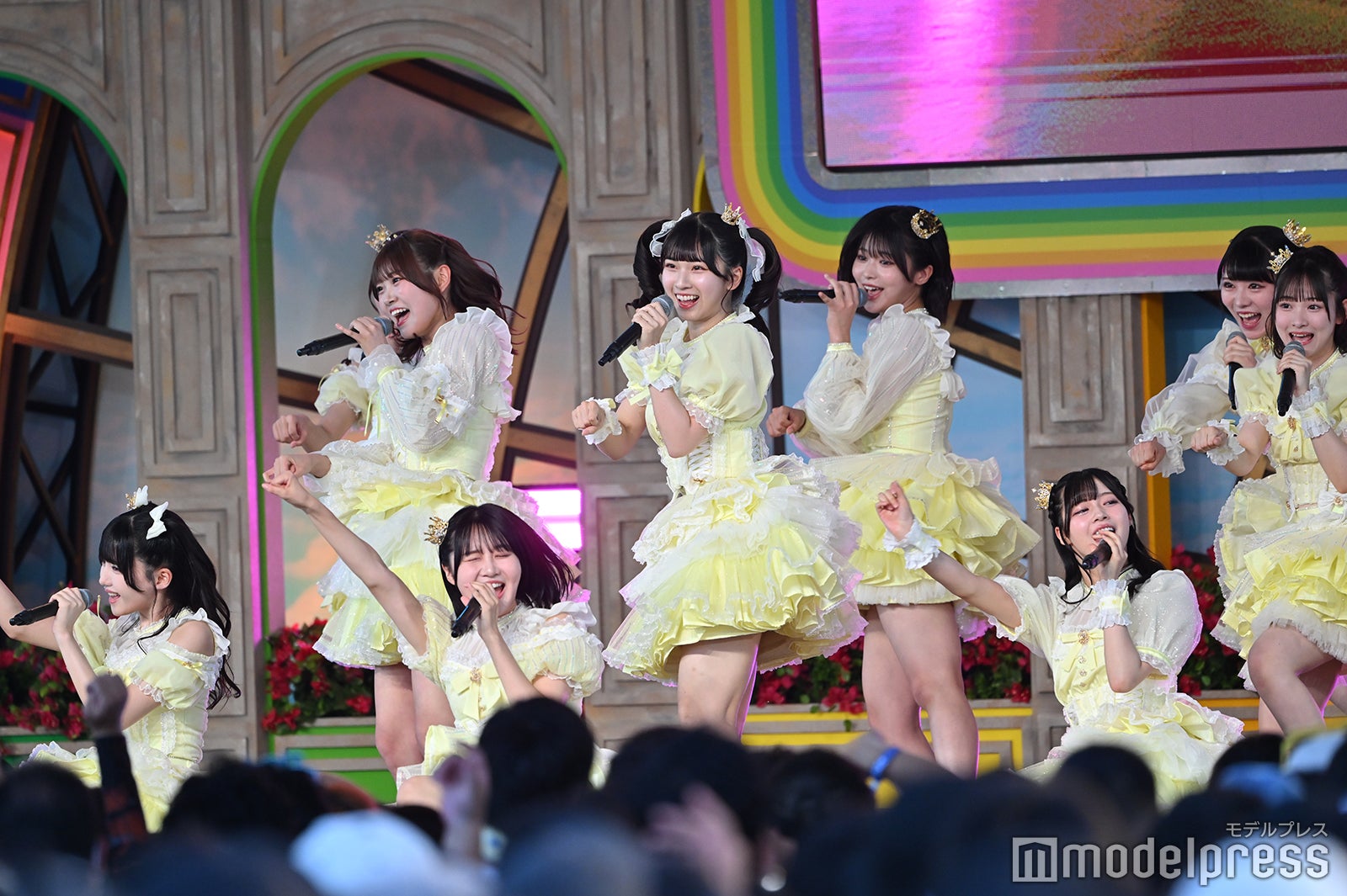 ≒JOY（C）モデルプレス