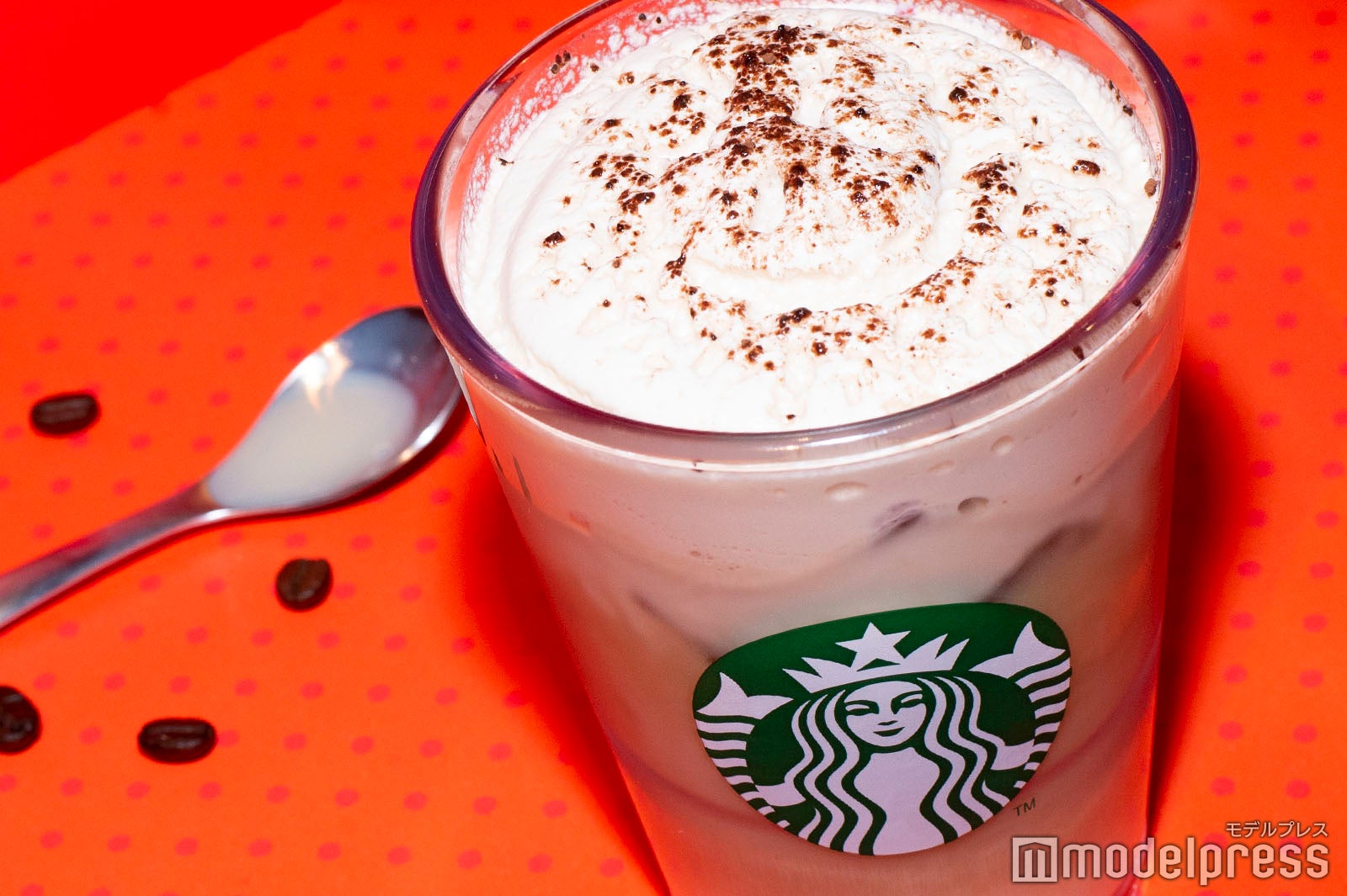 「ふわふわ ムース コーヒー GYU‐NEW」（C）モデルプレス