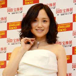 永作博美 妊娠5ヶ月のふっくらお腹で登場 発表後初の公の場 モデルプレス 永作博美 妊娠5ヶ月のふっくらお腹で登場 発表後初の公の場 モデルプレス